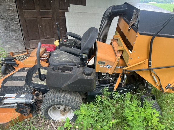 2012 Woods FZ28K Mower/Front Deck