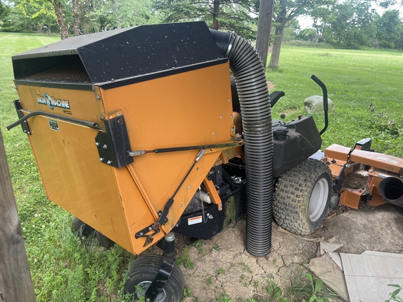 2012 Woods FZ28K Mower/Front Deck