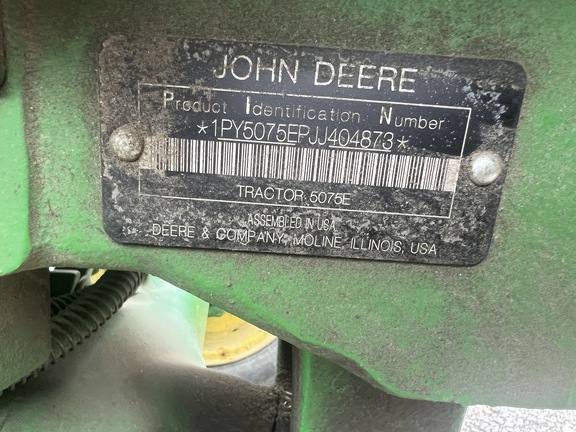 2018 John Deere 5075E Tractor