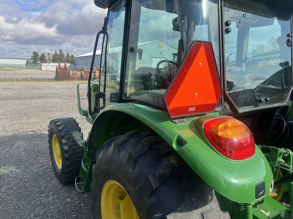 2018 John Deere 5075E Tractor