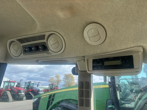 2018 John Deere 5075E Tractor