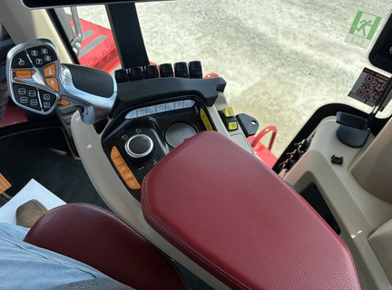 2021 Case IH Steiger 620 AFS Quad Tractor Rubber Track
