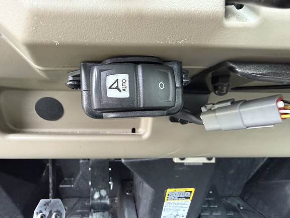 2024 John Deere XUV 835R ATV