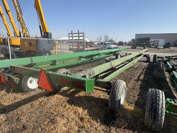 2011 Unverferth AWS-36 Header Transport