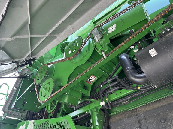 2024 John Deere S780 Combine