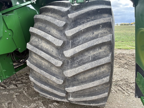 2022 John Deere S760 Combine