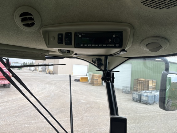 2022 John Deere S760 Combine