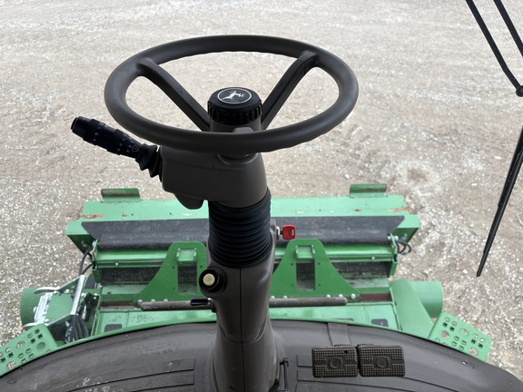 2022 John Deere S760 Combine