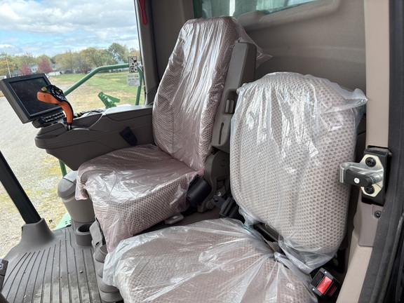 2022 John Deere S760 Combine