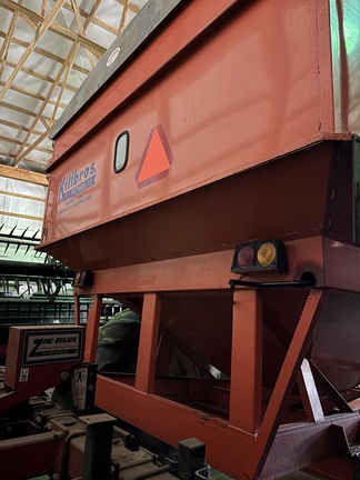 1995 Killbros 490 Grain Cart