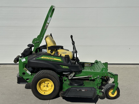2013 John Deere Z930R Mower/Zero Turn