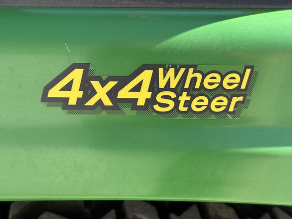 2013 John Deere X739 Garden Tractor