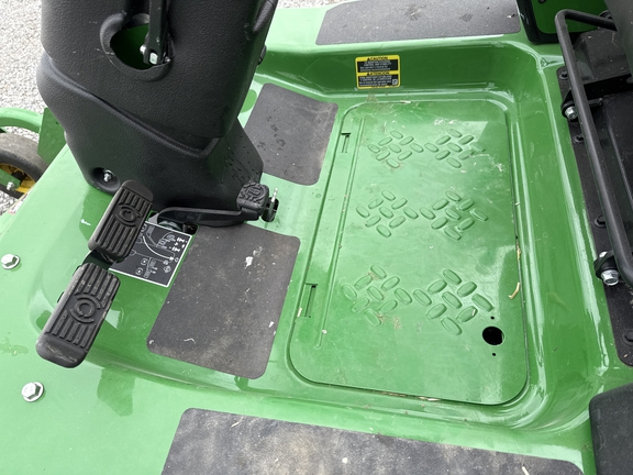 2021 John Deere 1550 Mower/Front Deck