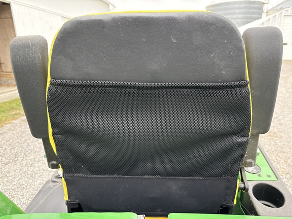 2021 John Deere 1550 Mower/Front Deck