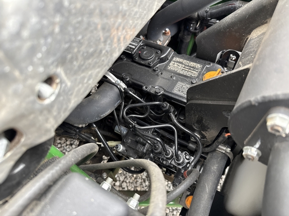 2021 John Deere 1550 Mower/Front Deck