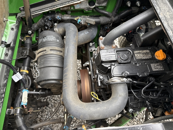 2021 John Deere 1550 Mower/Front Deck