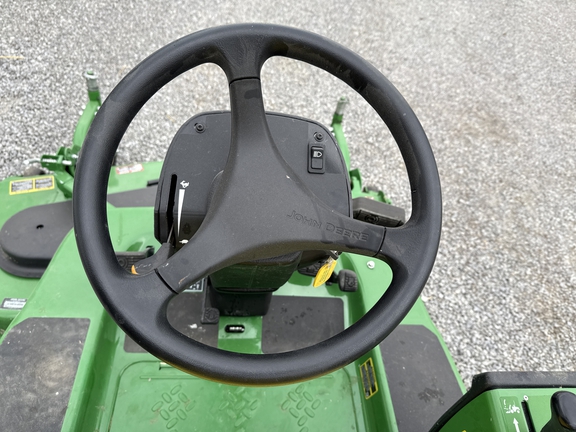2021 John Deere 1550 Mower/Front Deck