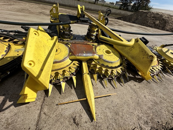 2022 John Deere 772 Header RowCrop