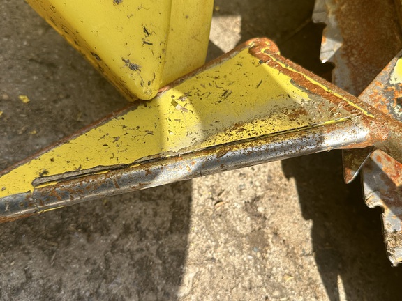 2022 John Deere 772 Header RowCrop