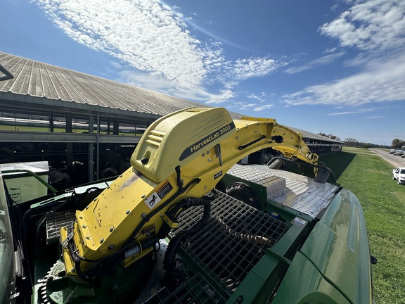 2022 John Deere 9900 Forage Harvester