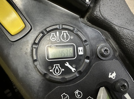 2024 John Deere Z930M Mower/Zero Turn