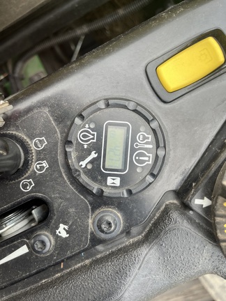 2024 John Deere Z930M Mower/Zero Turn