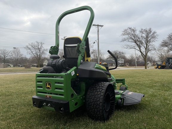 2024 John Deere Z930M Mower/Zero Turn