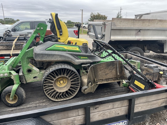 2024 John Deere Z930M Mower/Zero Turn