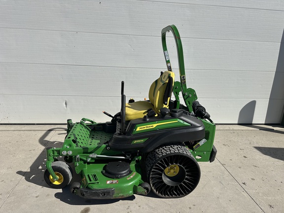 2024 John Deere Z930M Mower/Zero Turn