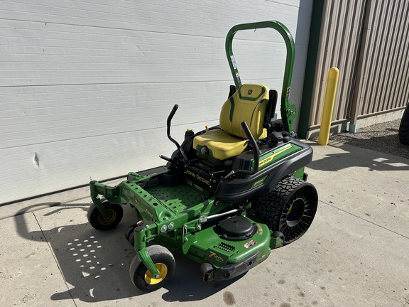 2024 John Deere Z930M Mower/Zero Turn