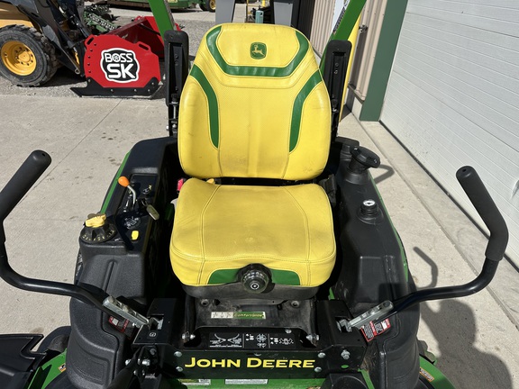 2024 John Deere Z930M Mower/Zero Turn