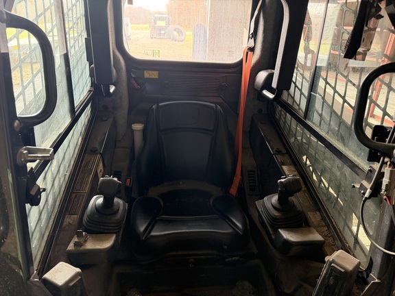 2017 John Deere 330G Skid Steer Loader