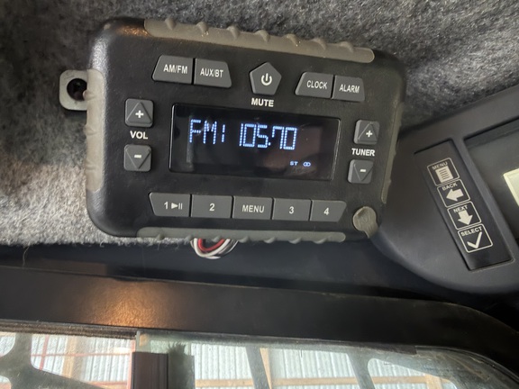 2017 John Deere 330G Skid Steer Loader