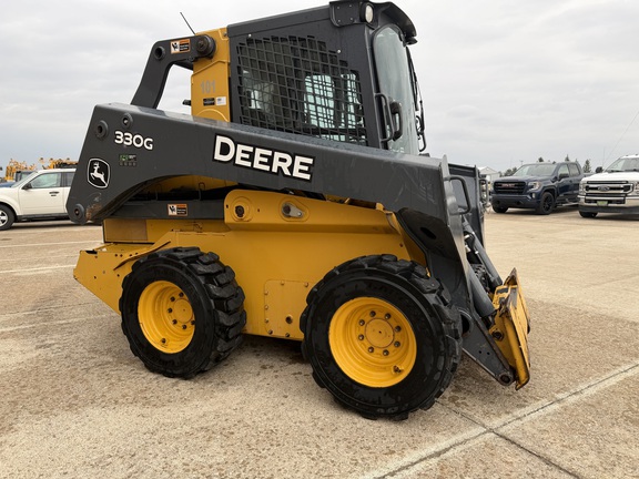 2017 John Deere 330G Skid Steer Loader