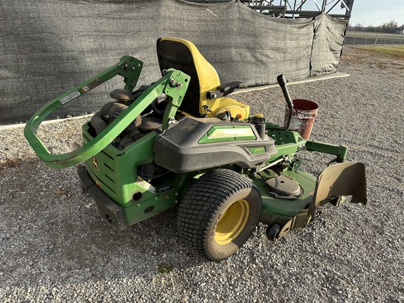 2019 John Deere Z950R Mower/Zero Turn