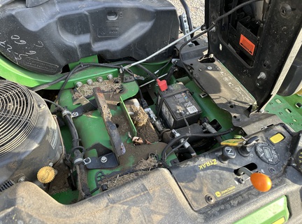 2019 John Deere Z950R Mower/Zero Turn