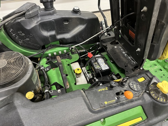 2019 John Deere Z950R Mower/Zero Turn