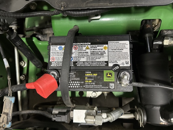 2019 John Deere Z950R Mower/Zero Turn