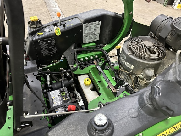 2019 John Deere Z950R Mower/Zero Turn