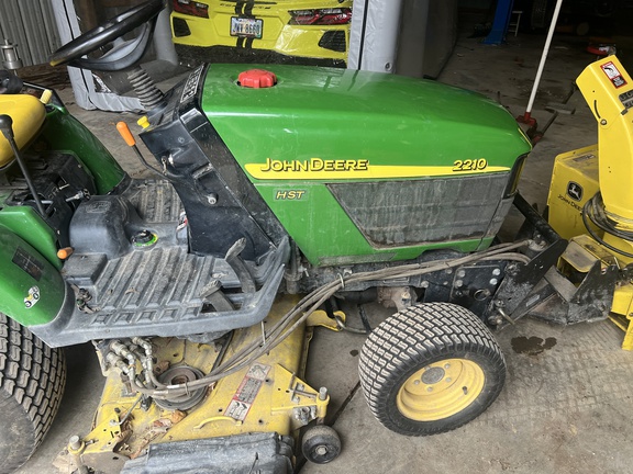 2005 John Deere 2210 Tractor Compact