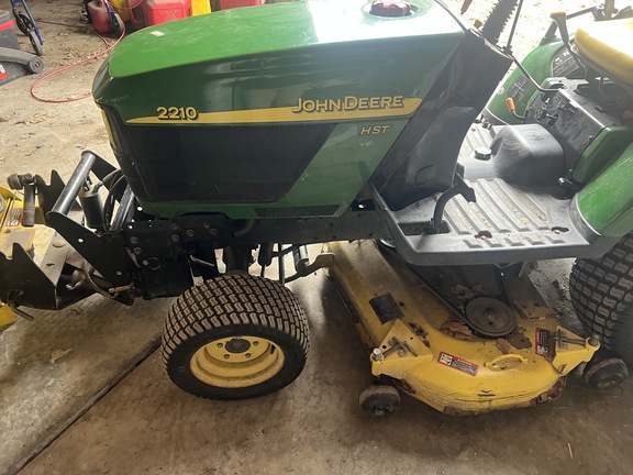 2005 John Deere 2210 Tractor Compact