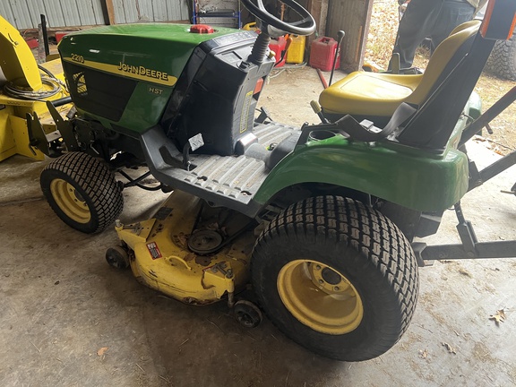 2005 John Deere 2210 Tractor Compact