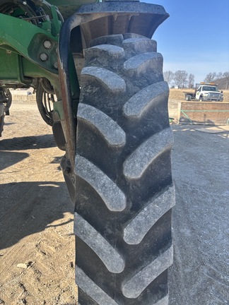 2016 John Deere R4038 Sprayer/High Clearance