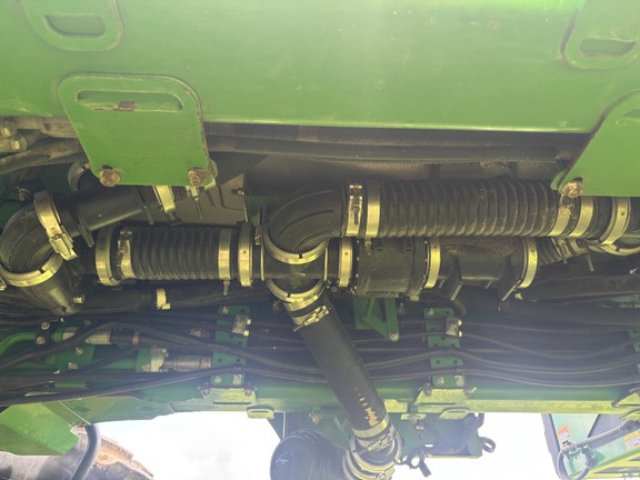 2016 John Deere R4038 Sprayer/High Clearance
