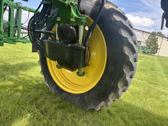 2016 John Deere R4038 Sprayer/High Clearance