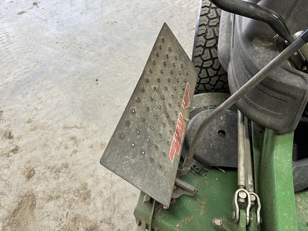 2019 John Deere Z955M EFI Mower/Zero Turn