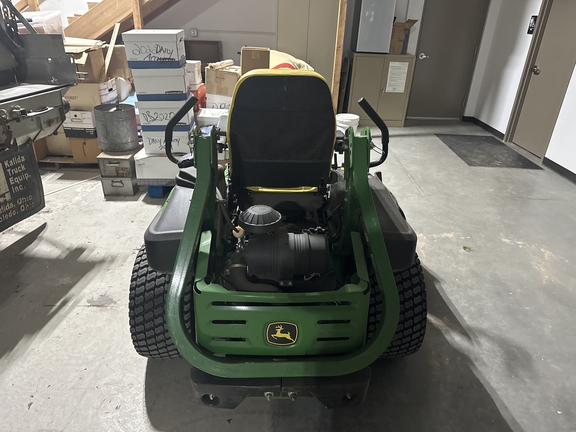2023 John Deere Z920M Mower/Zero Turn