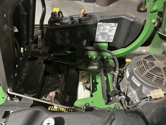2023 John Deere Z920M Mower/Zero Turn