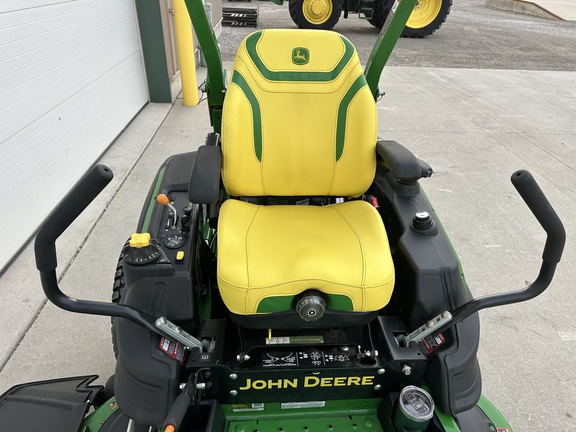 2023 John Deere Z920M Mower/Zero Turn