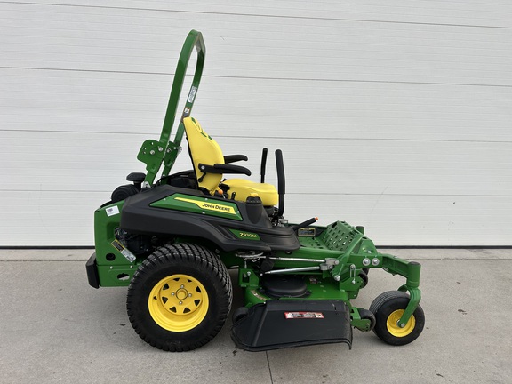 2023 John Deere Z920M Mower/Zero Turn